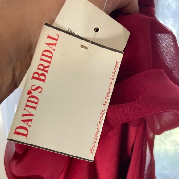 Elegant Burgundy Evening ball Dress with ruching and bow detail NWT 12 - Picture 6 of 6